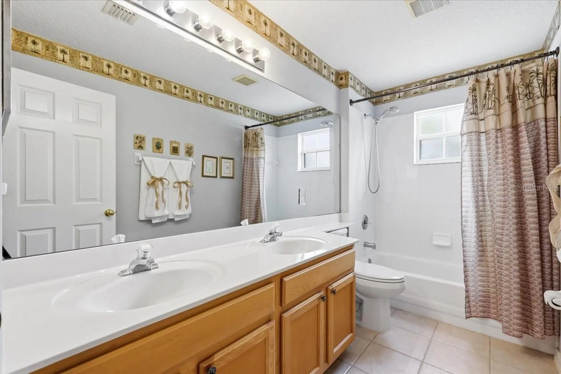 5011 Corto Drive Orlando FL 32837
