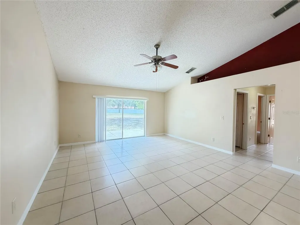 1104 Stratton Avenue Groveland FL 34736