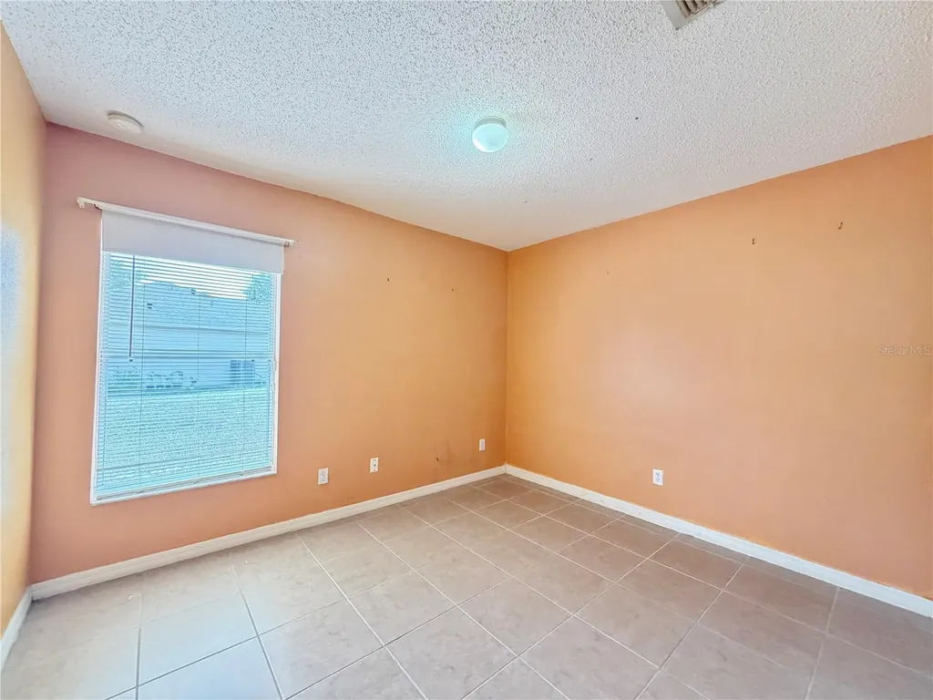 1104 Stratton Avenue Groveland FL 34736