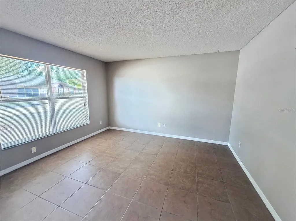 1104 Stratton Avenue Groveland FL 34736