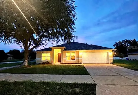 1104 Stratton Avenue Groveland FL 34736