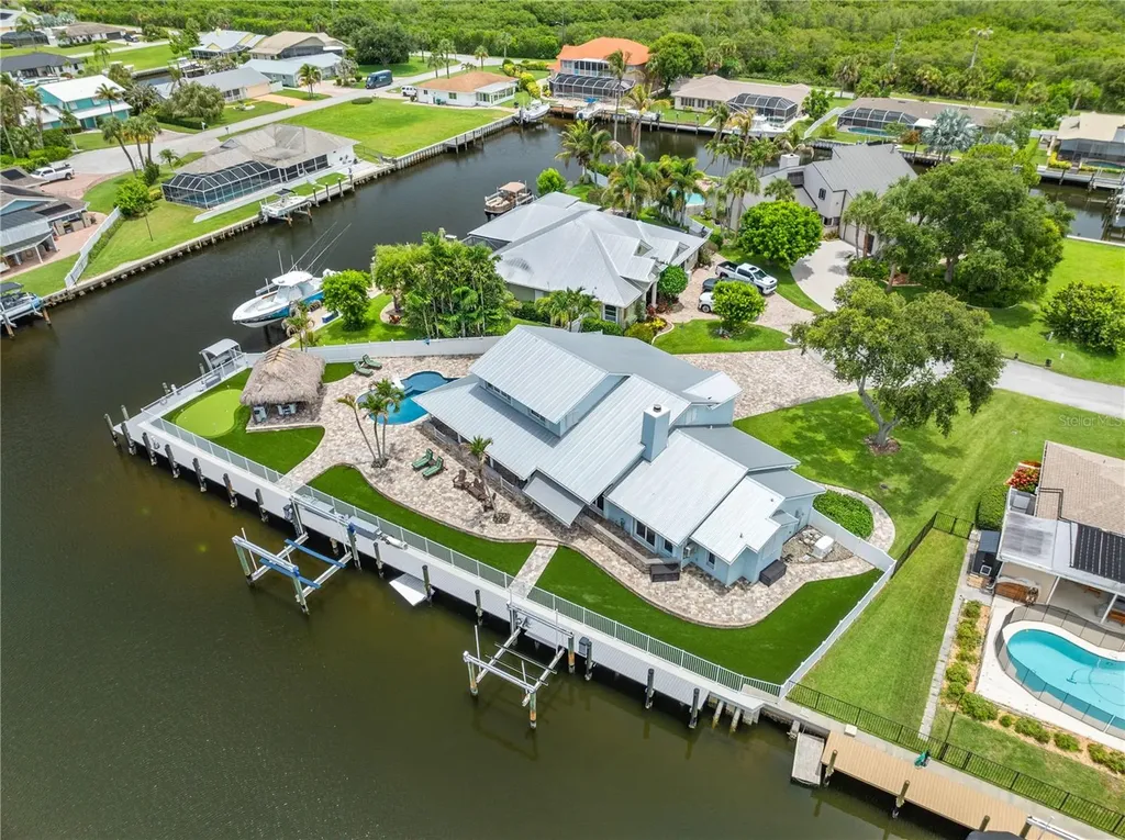 123 Queen Ann Court Hutchinson Island FL 34949