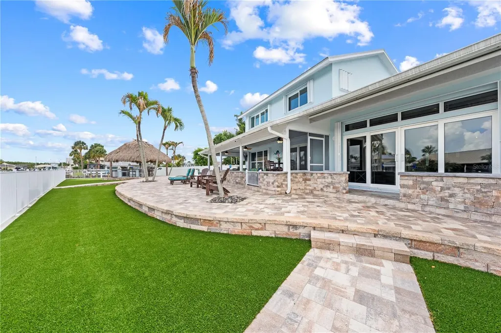 123 Queen Ann Court Hutchinson Island FL 34949