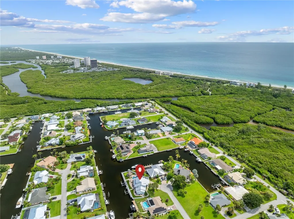 123 Queen Ann Court Hutchinson Island FL 34949