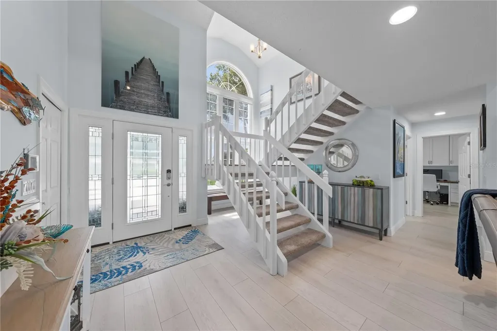123 Queen Ann Court Hutchinson Island FL 34949