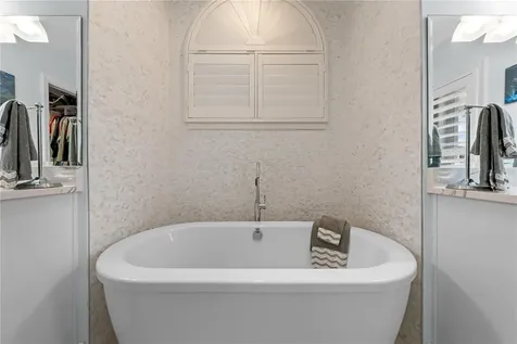 123 Queen Ann Court Hutchinson Island FL 34949
