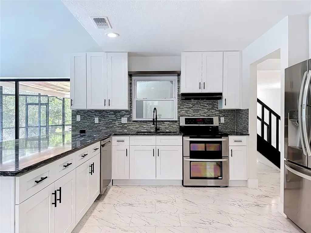 4256 King Richard Lane Sarasota FL 34232