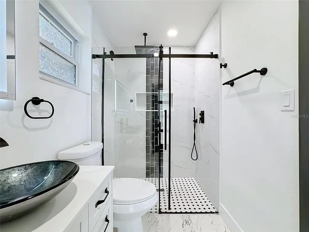 4256 King Richard Lane Sarasota FL 34232