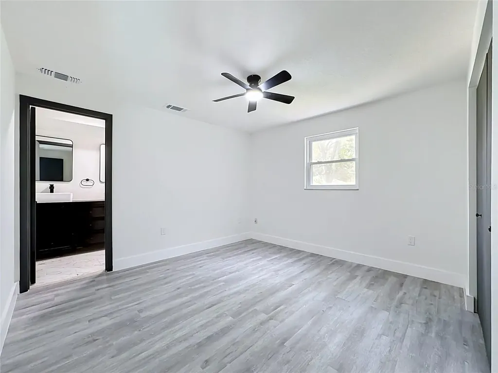 4256 King Richard Lane Sarasota FL 34232