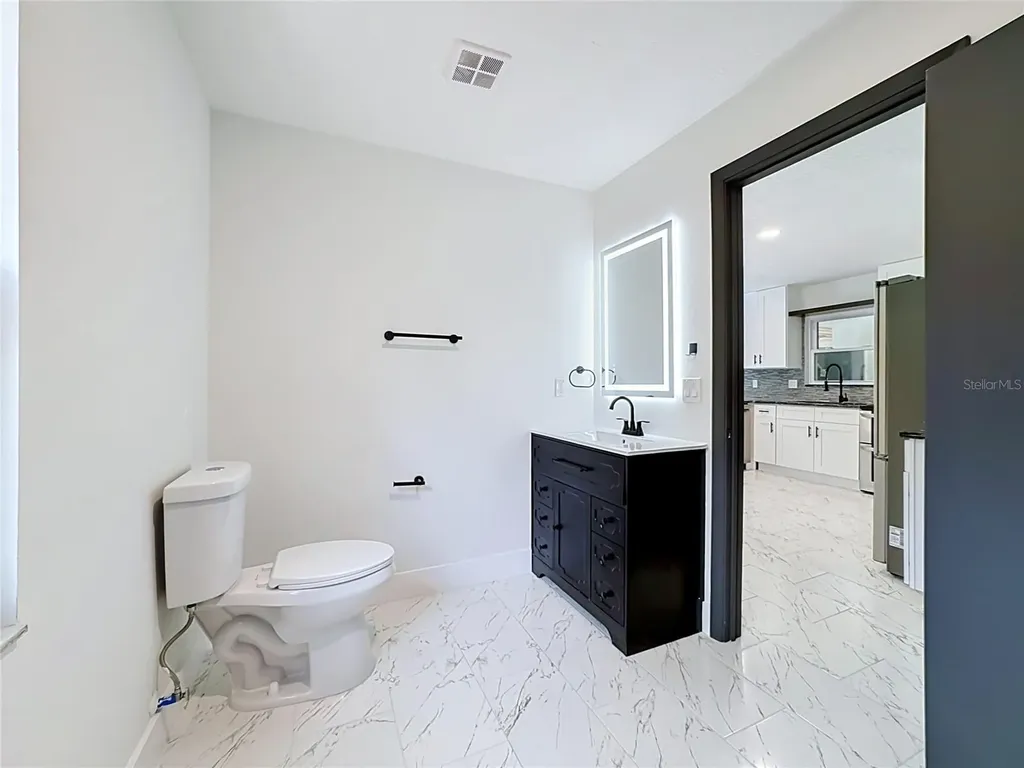 4256 King Richard Lane Sarasota FL 34232