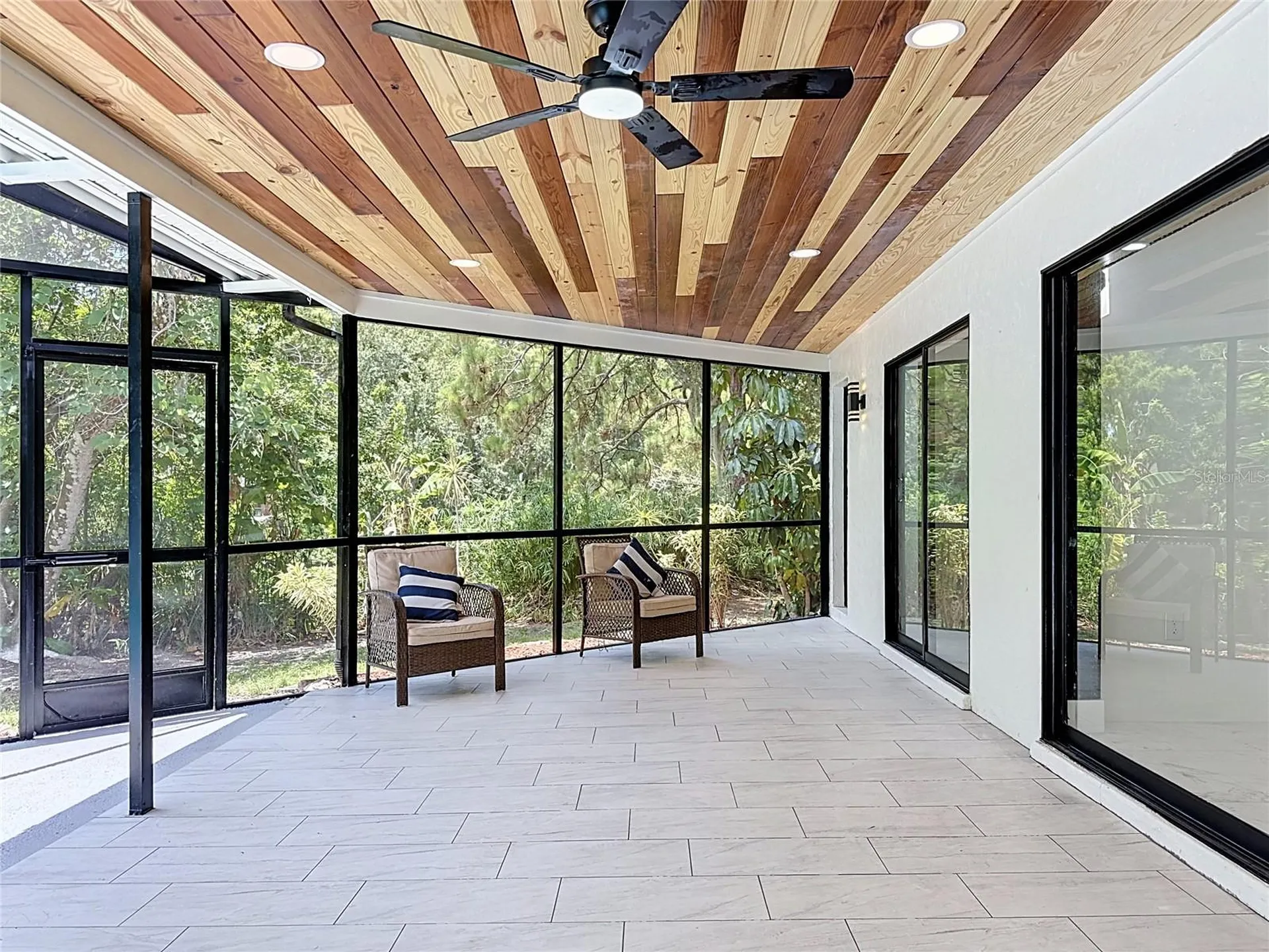 4256 King Richard Lane Sarasota FL 34232