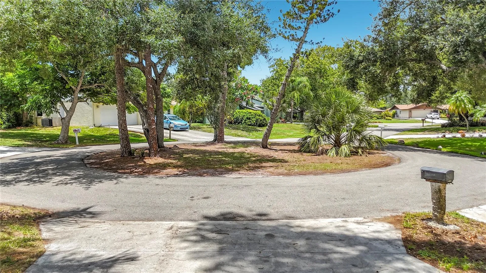 4256 King Richard Lane Sarasota FL 34232