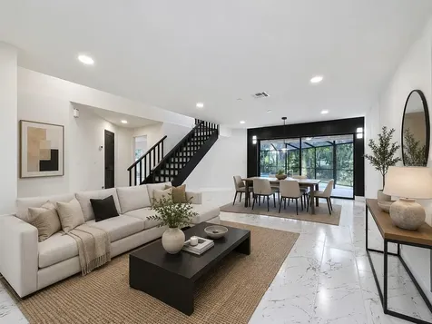 4256 King Richard Lane Sarasota FL 34232