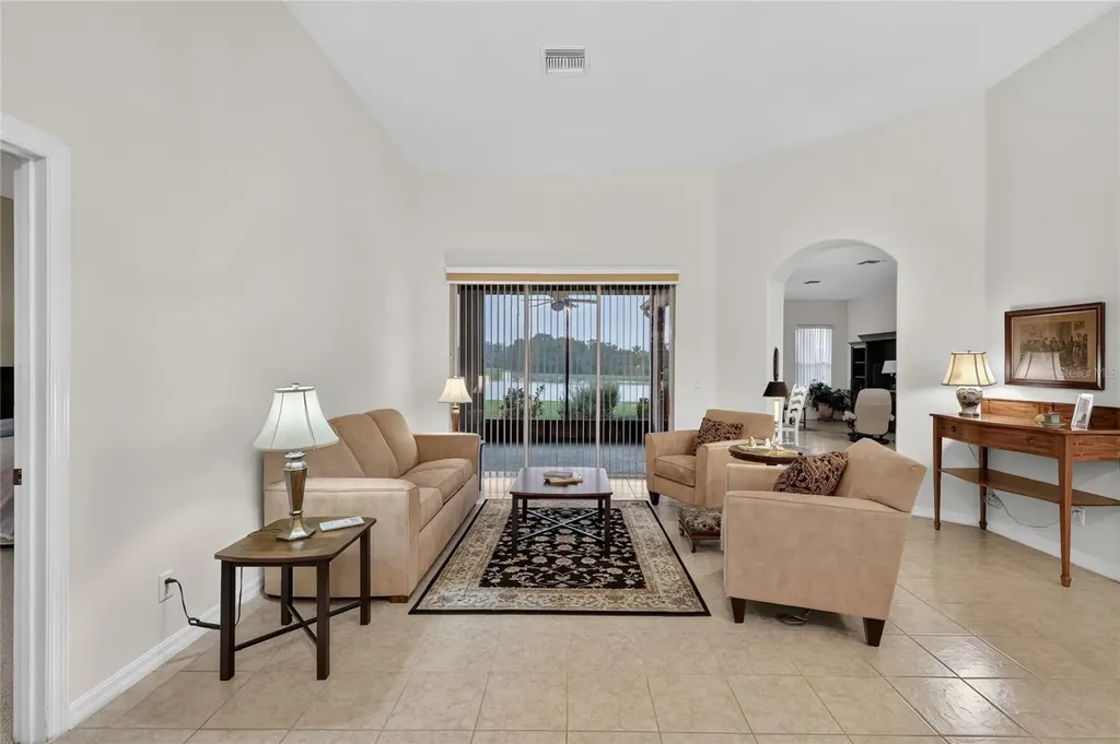 27131 Nostalgia Drive Leesburg FL 34748