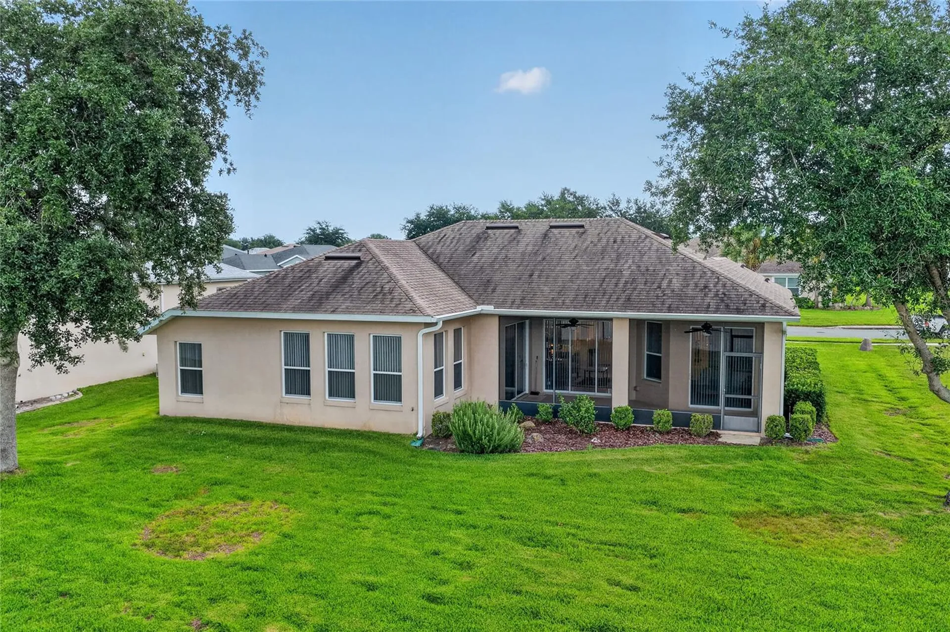27131 Nostalgia Drive Leesburg FL 34748