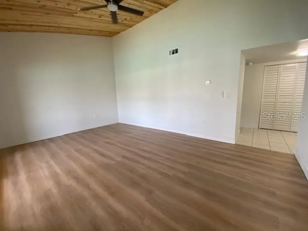 542 Plaza Seville Court Treasure Island FL 33706