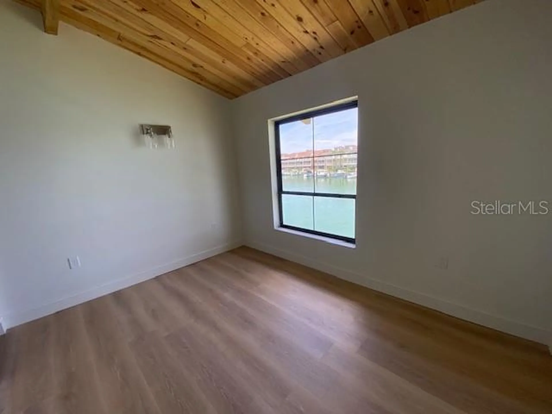 542 Plaza Seville Court Treasure Island FL 33706