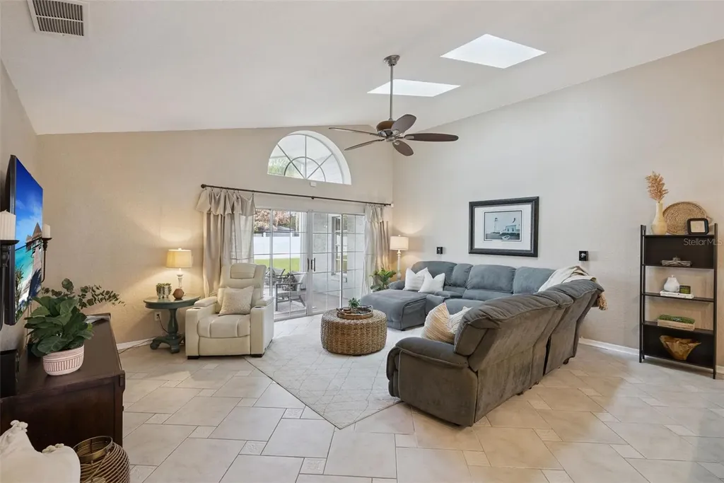 810 Havenwood Drive Orlando FL 32828