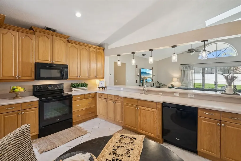 810 Havenwood Drive Orlando FL 32828