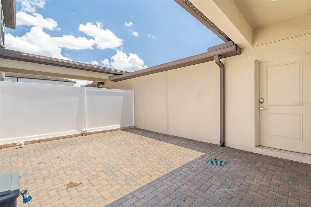 5046 Walker Street St Cloud FL 34771