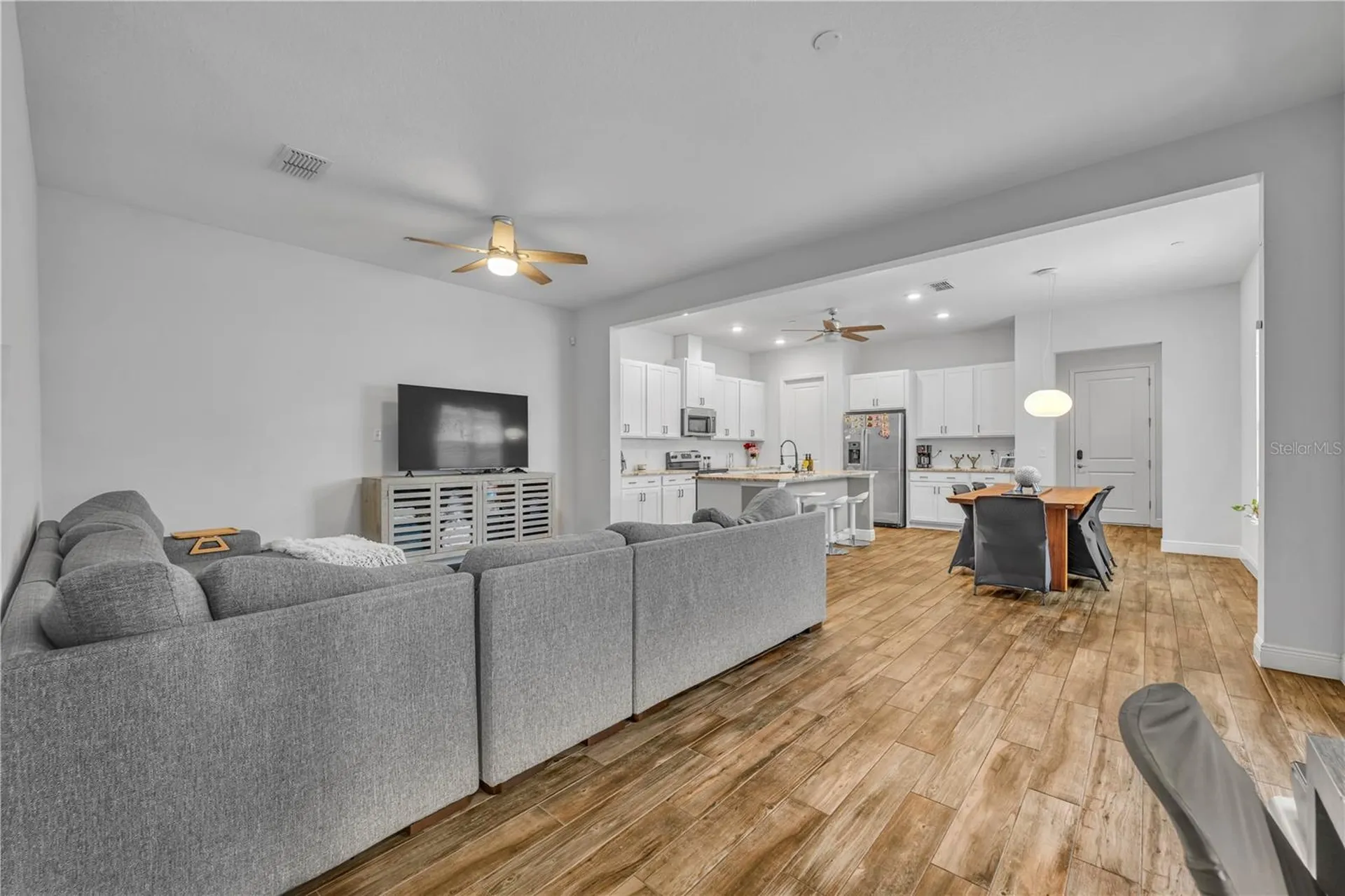 13433 Stoddart Avenue Orlando FL 32827