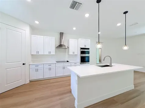 41334 Persimmon Street Eustis FL 32736