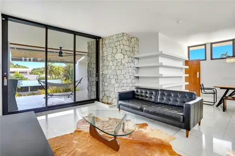 176 Calle Mimosa San Juan PR 00927