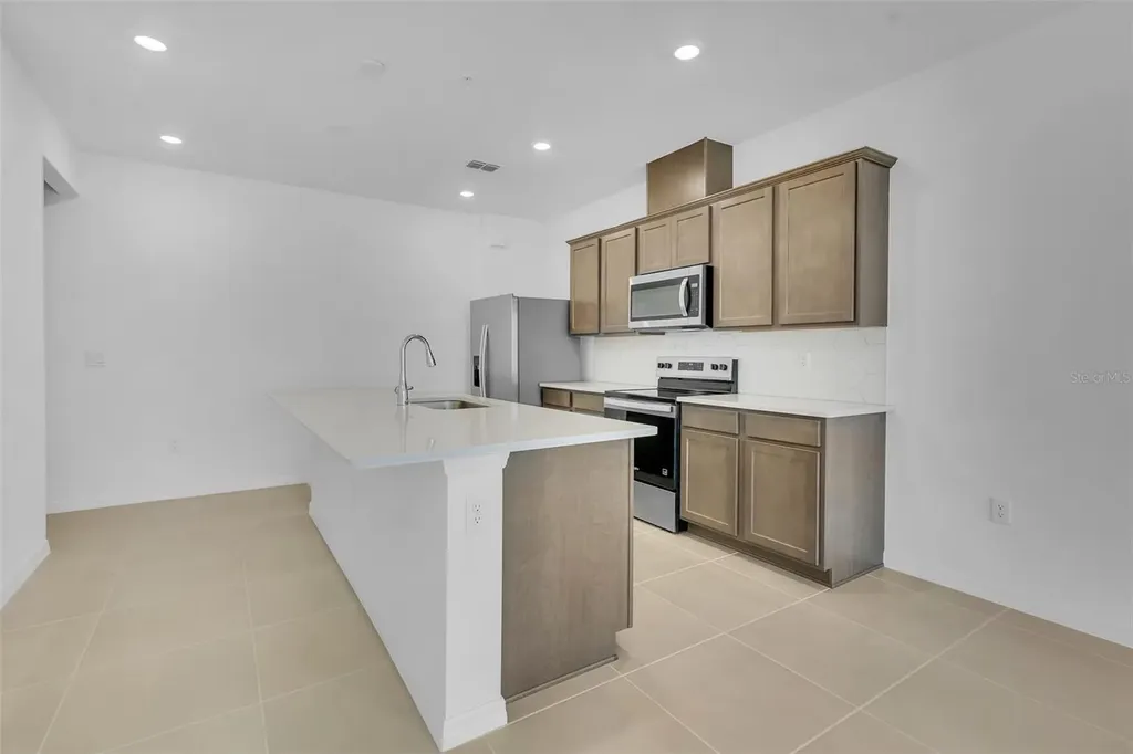 11390 Nona Sound Street Orlando FL 32832