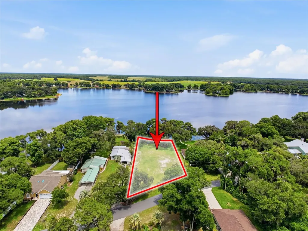 6941 S Aloysia Avenue Floral City FL 34436