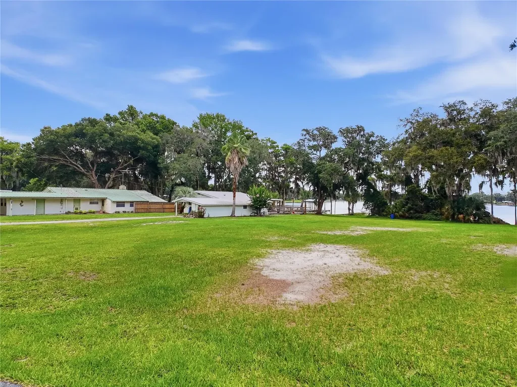 6941 S Aloysia Avenue Floral City FL 34436