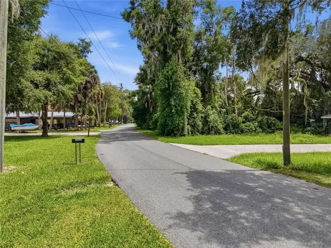 6941 S Aloysia Avenue Floral City FL 34436