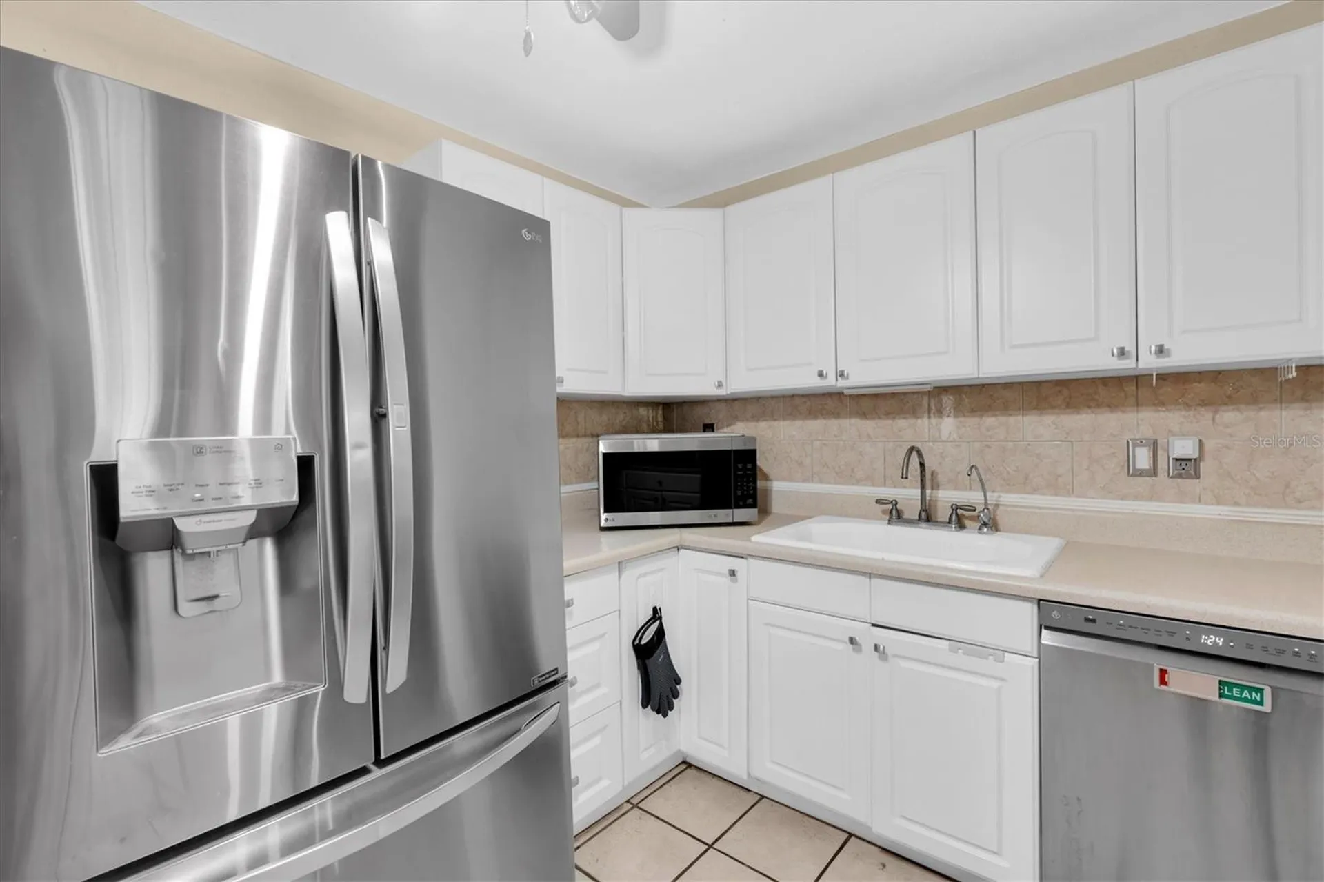 3443 21st Street N St Petersburg FL 33713