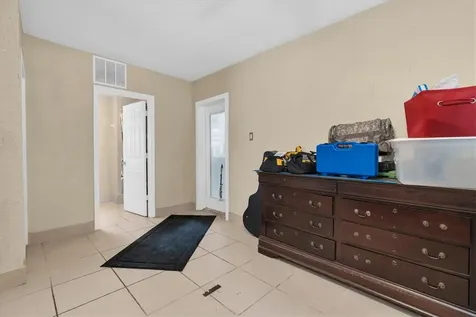 3443 21st Street N St Petersburg FL 33713