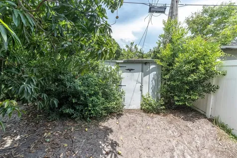 3443 21st Street N St Petersburg FL 33713