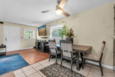 3443 21st Street N St Petersburg FL 33713