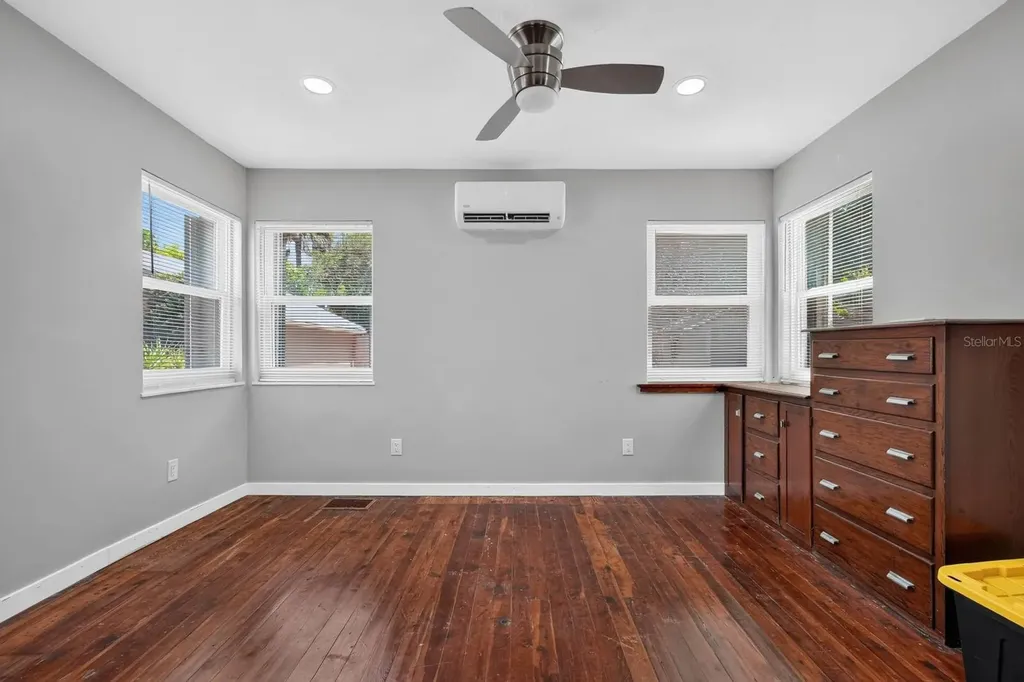 314 Revilo Boulevard Daytona Beach FL 32118