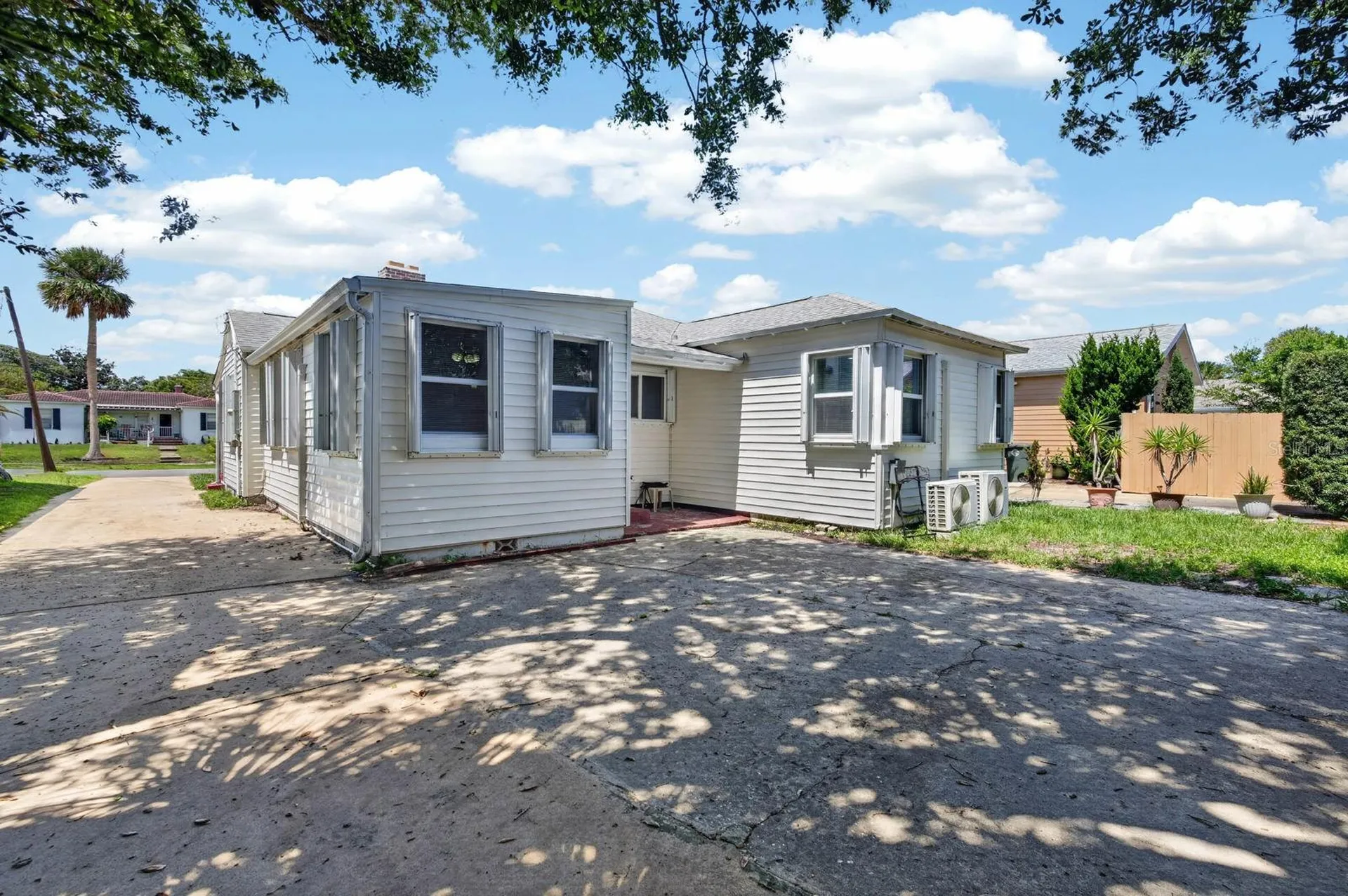 314 Revilo Boulevard Daytona Beach FL 32118