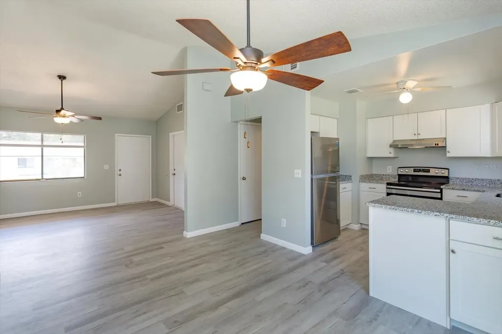 3325 Sassafras Court Orlando FL 32810