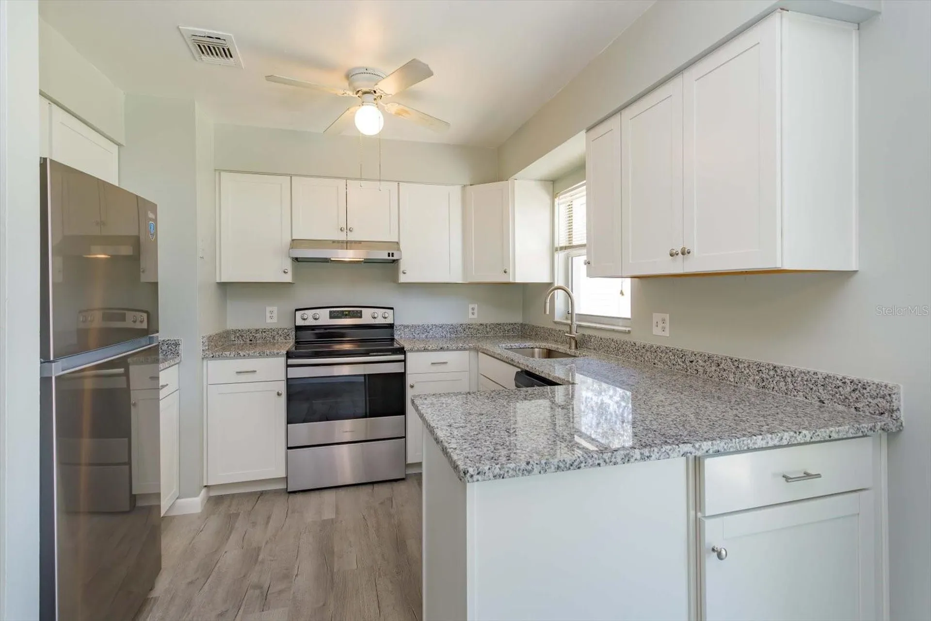 3325 Sassafras Court Orlando FL 32810