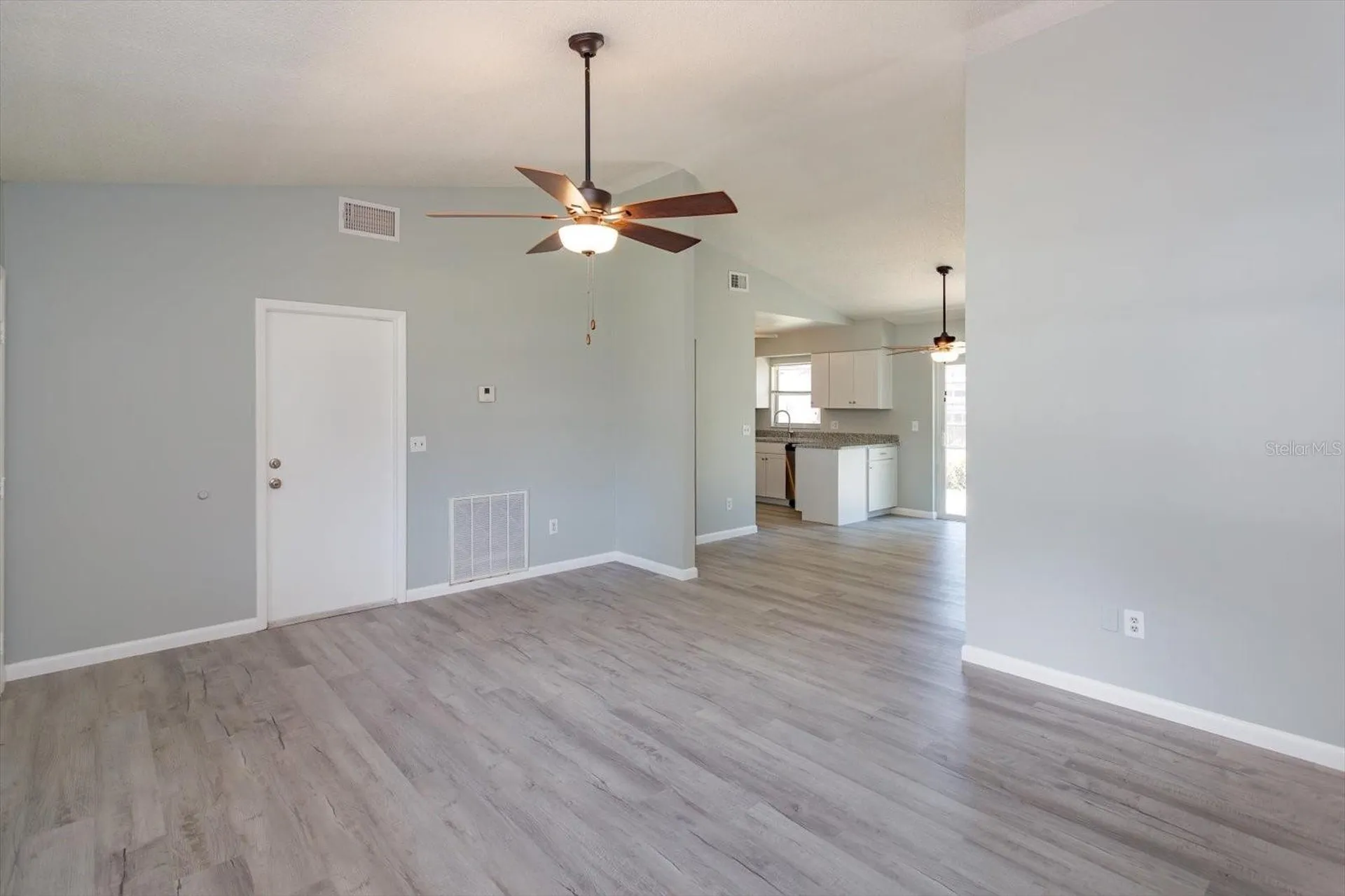 3325 Sassafras Court Orlando FL 32810