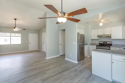 3325 Sassafras Court Orlando FL 32810