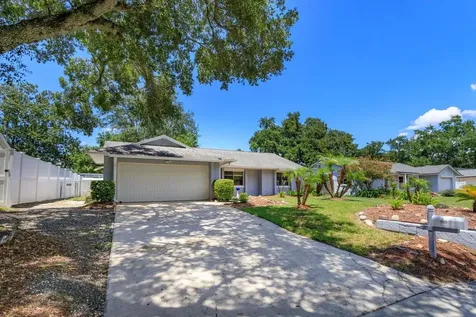 3325 Sassafras Court Orlando FL 32810