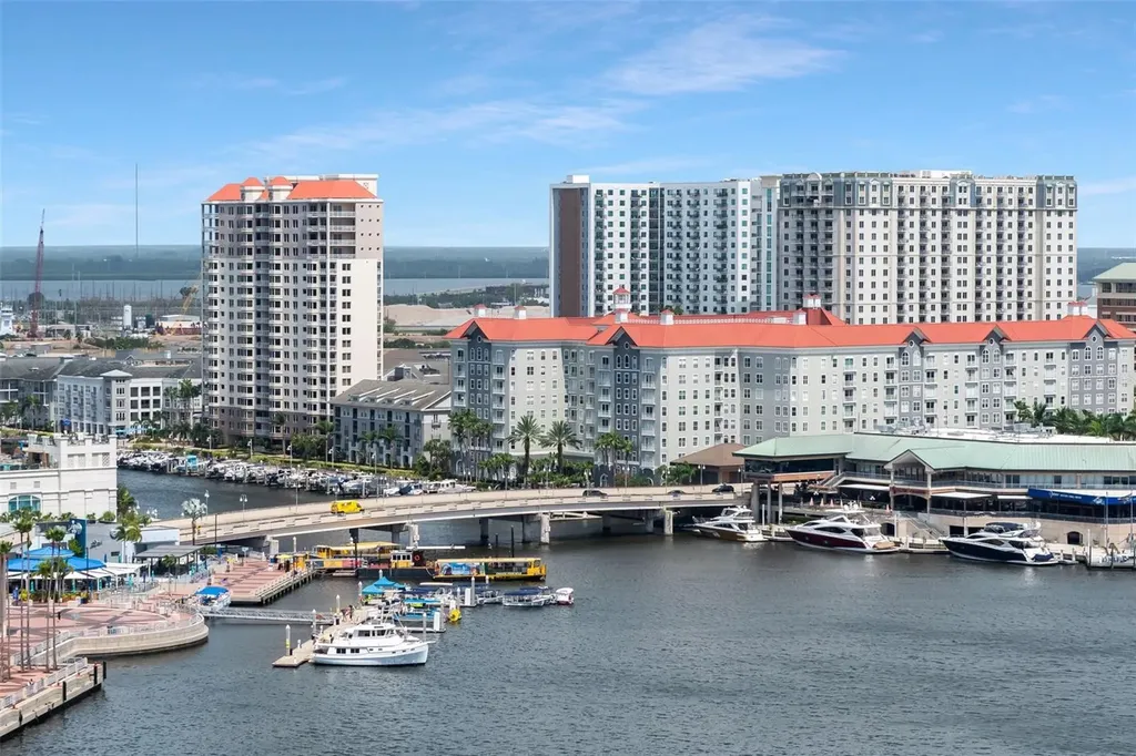 275 Bayshore Boulevard Tampa FL 33606