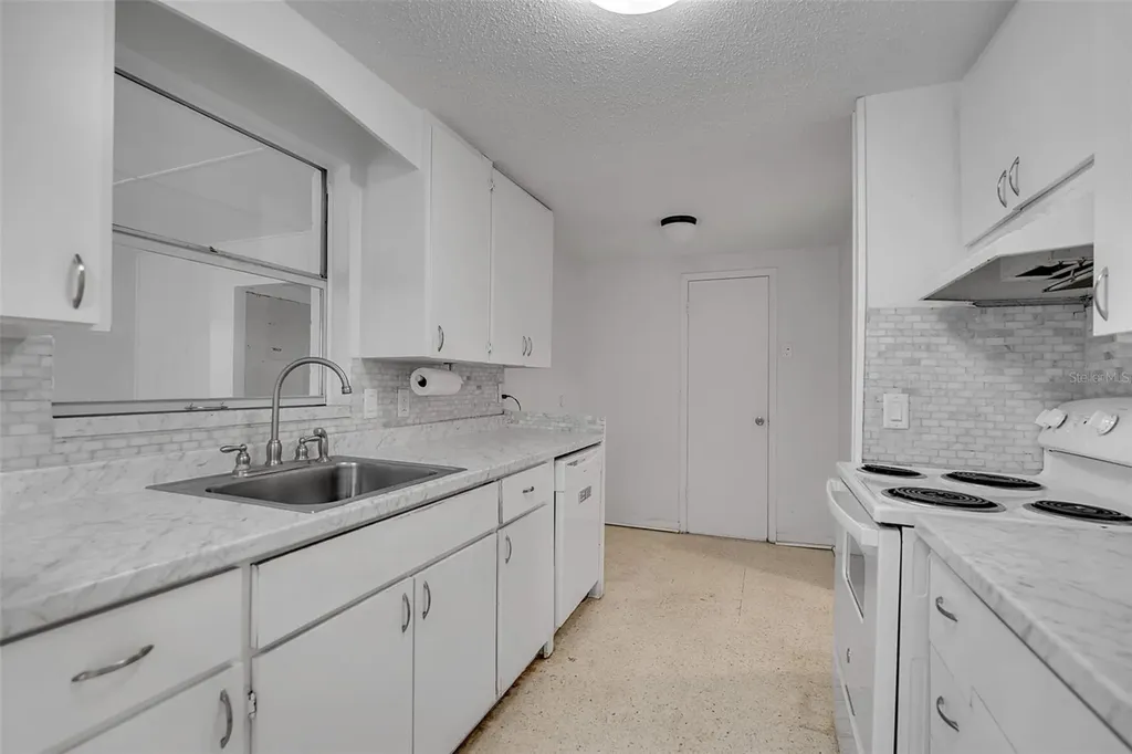 2223 Ingram Avenue Sarasota FL 34232