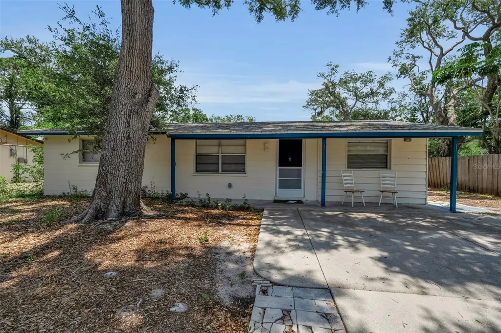 2223 Ingram Avenue Sarasota FL 34232