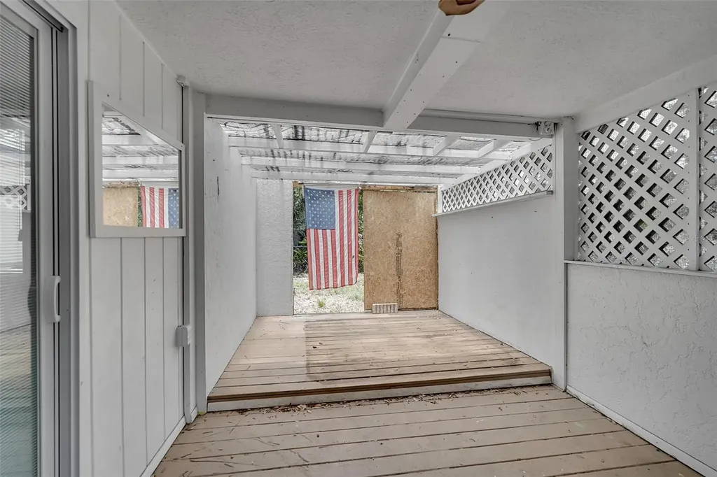 2223 Ingram Avenue Sarasota FL 34232