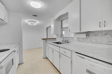 2223 Ingram Avenue Sarasota FL 34232