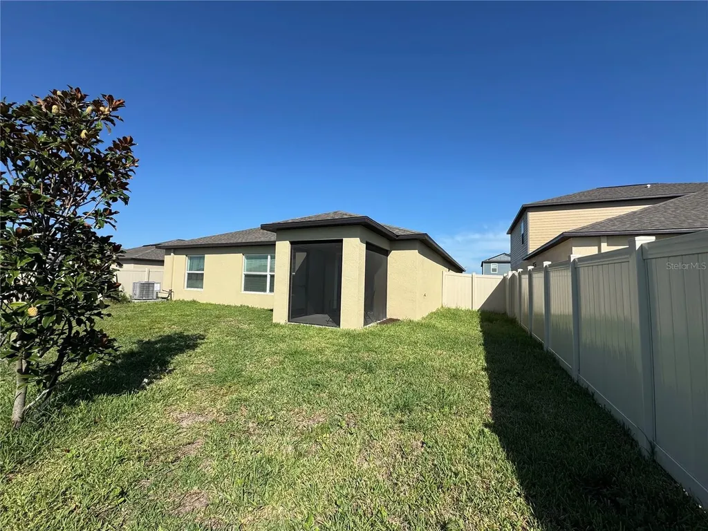 12218 Radiant Gem Trail Parrish FL 34219