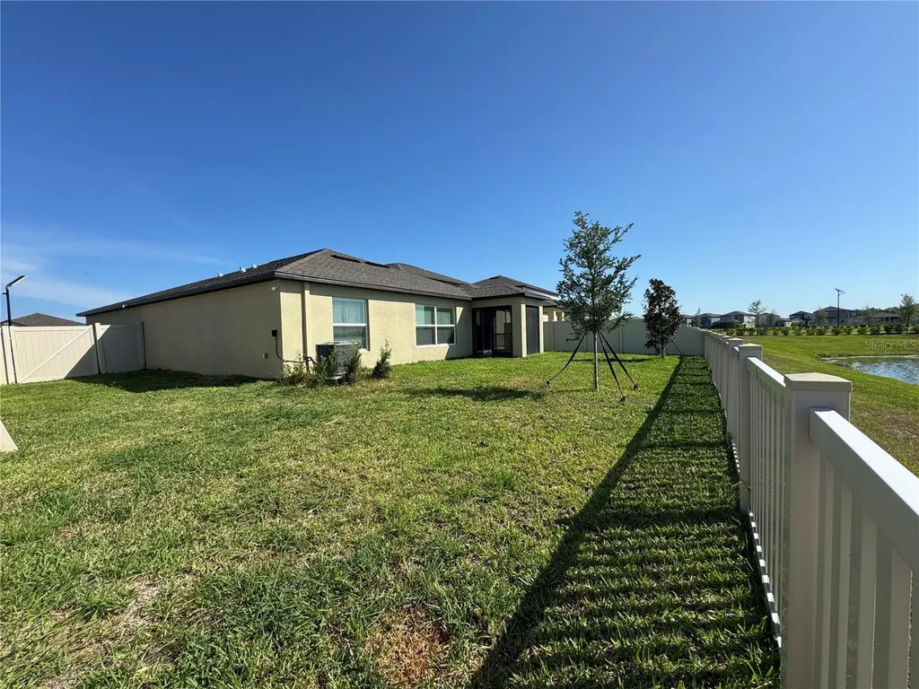 12218 Radiant Gem Trail Parrish FL 34219