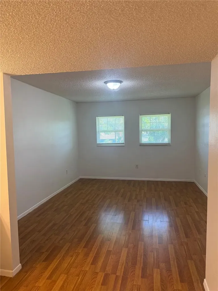 861 Sky Lake Circle Orlando FL 32809